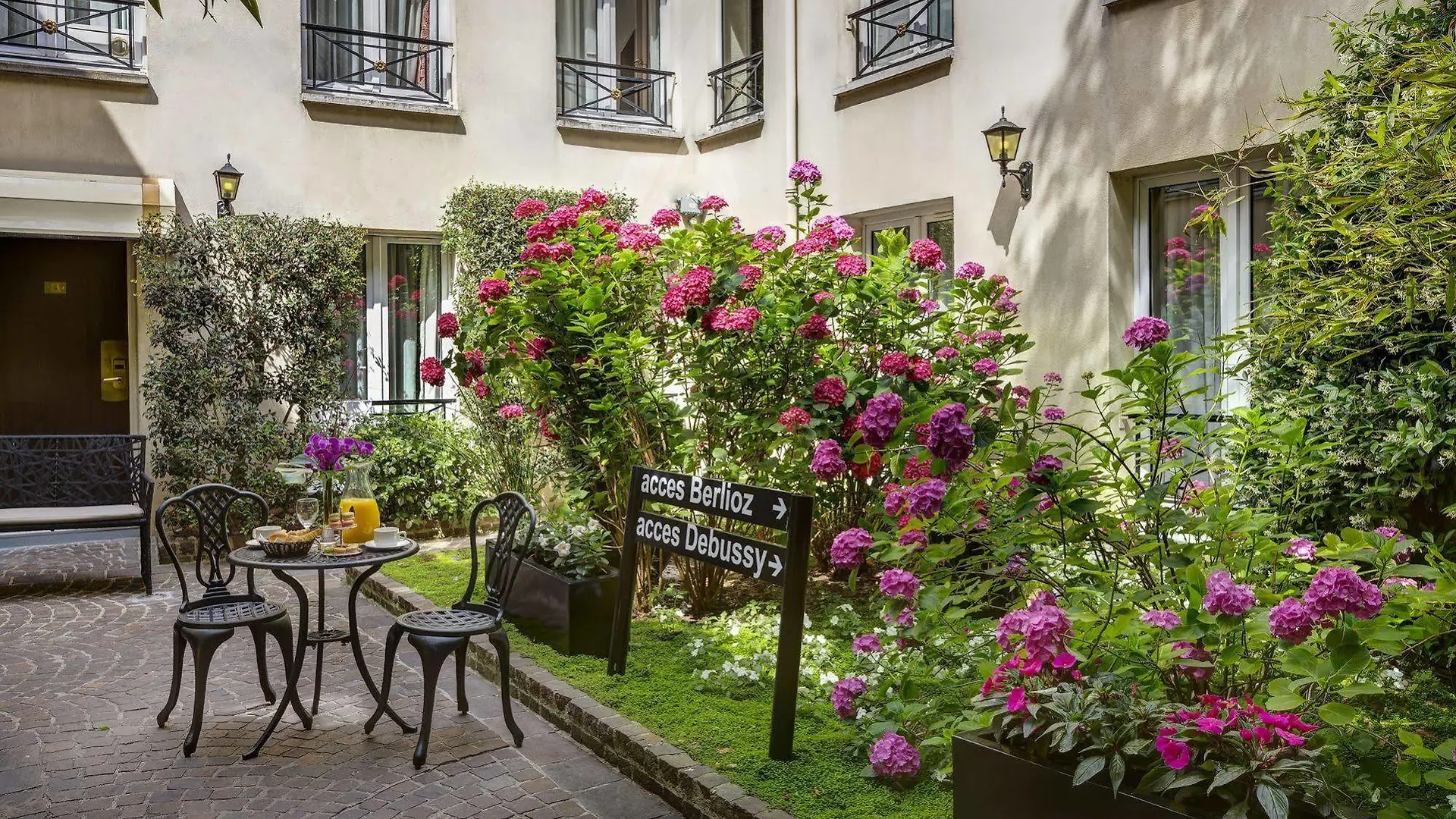 Hotel Le Patio Bastille